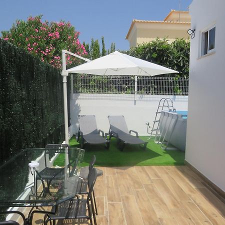 Moradia Geminada V2- Piscina Privada Villa Куартейра Екстериор снимка